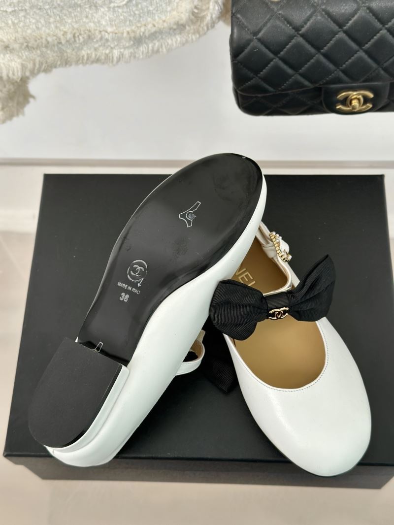 Chanel Low Shoes